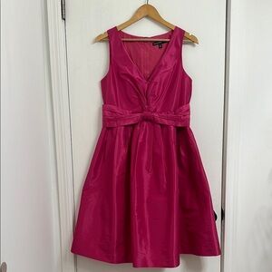 Elegant Pink Sleeveless Dress